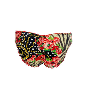 LA VIDA ES UN CARNAVAL - Full Ruched Back Bottom